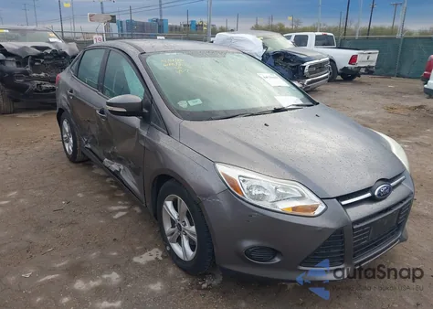 2014 Ford Focus Se z USA, uszkodzony, nr VIN 1FADP3F29EL345823